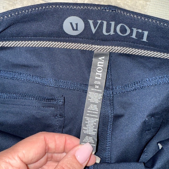 Vuori Meta Pant in Ink Mens Sz 34 Navy Blue Breathable Quick Dry Anti Odor - Picture 3 of 6